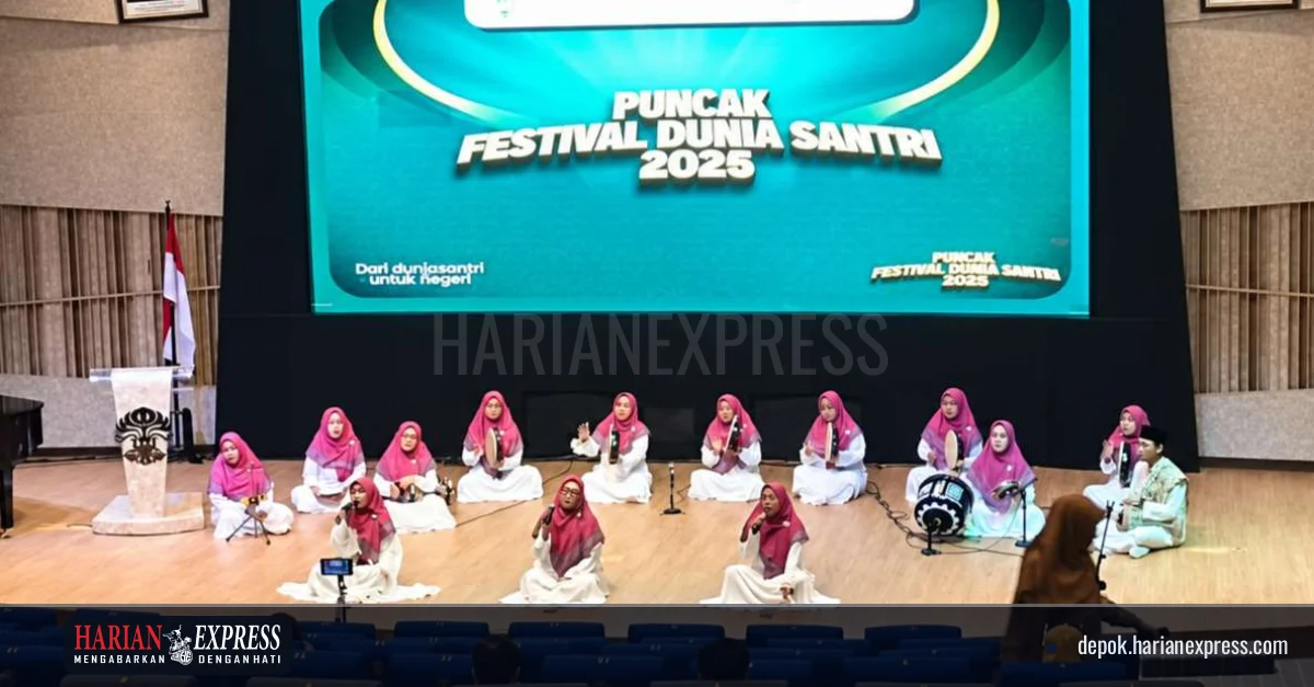 Merawat Tradisi, Menjaga Kebhinekaan: Puncak Festival Dunia Santri 2026 Hadirkan Harmoni Seni dan Puisi Lintas Iman di UI